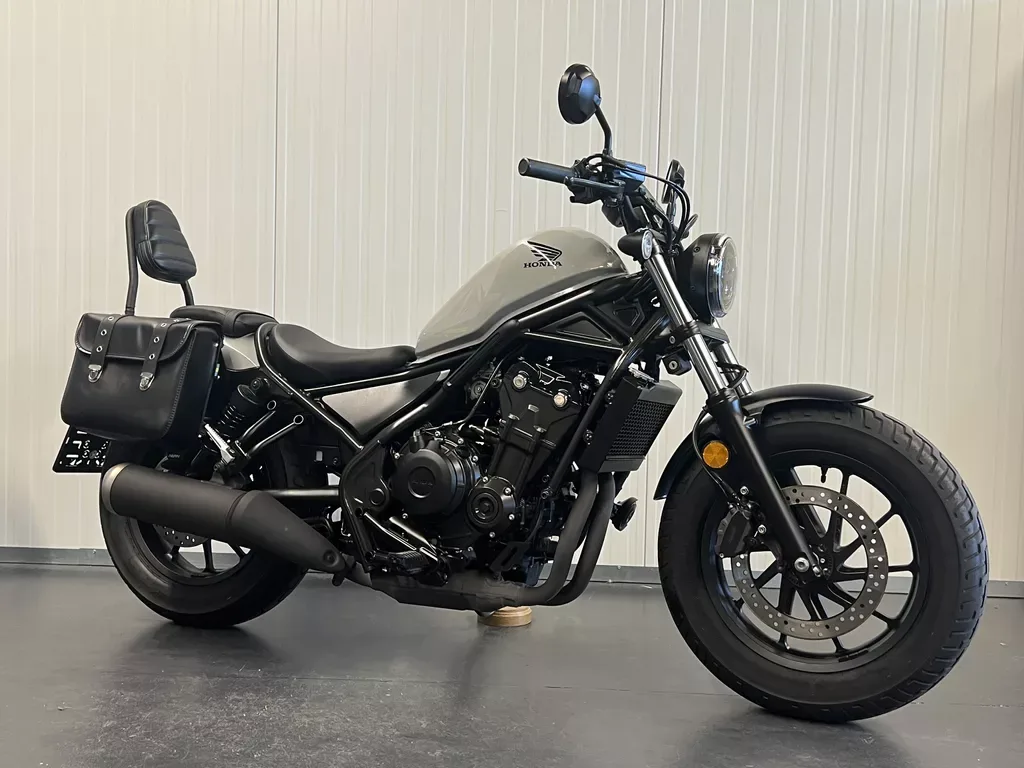 Honda CMX 500 REBEL A2 (2023) — foto 1