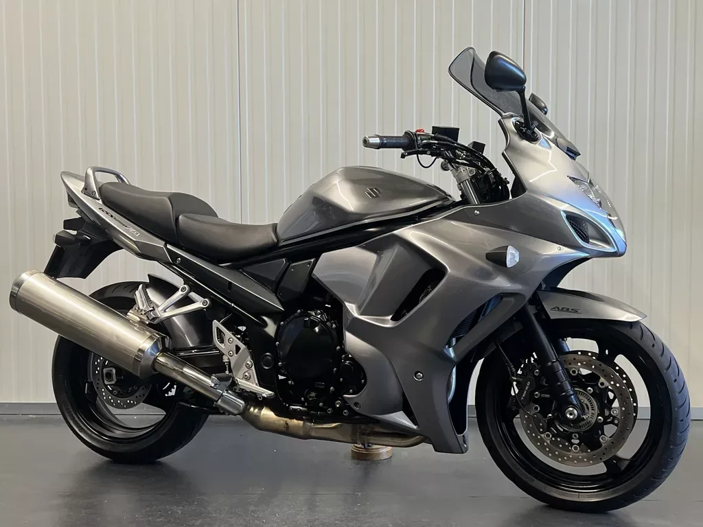 Suzuki GSX 1250 F ABS (2010) — foto 1