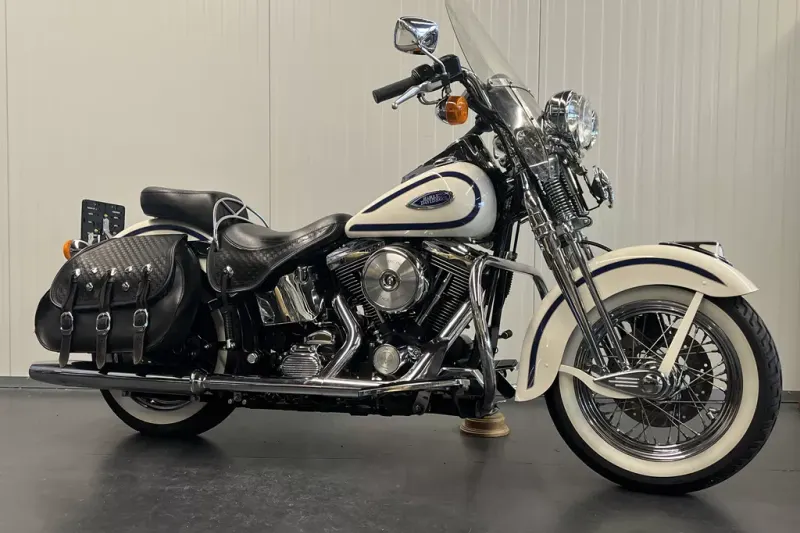 Harley-Davidson Heritage FLSTS SPRINGER (1997)