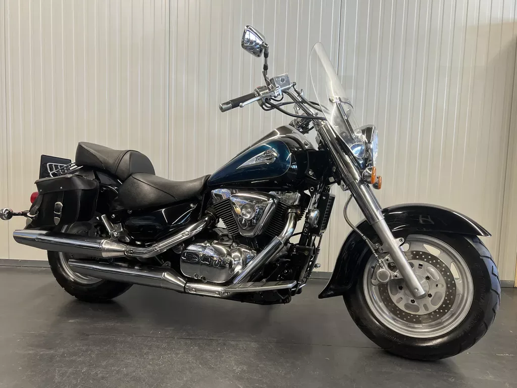 Suzuki VL 1500 INTRUDER (1999) — foto 1