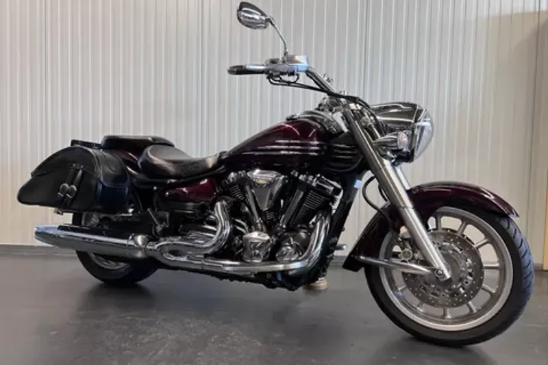 Yamaha XV Midnight Star (2006)
