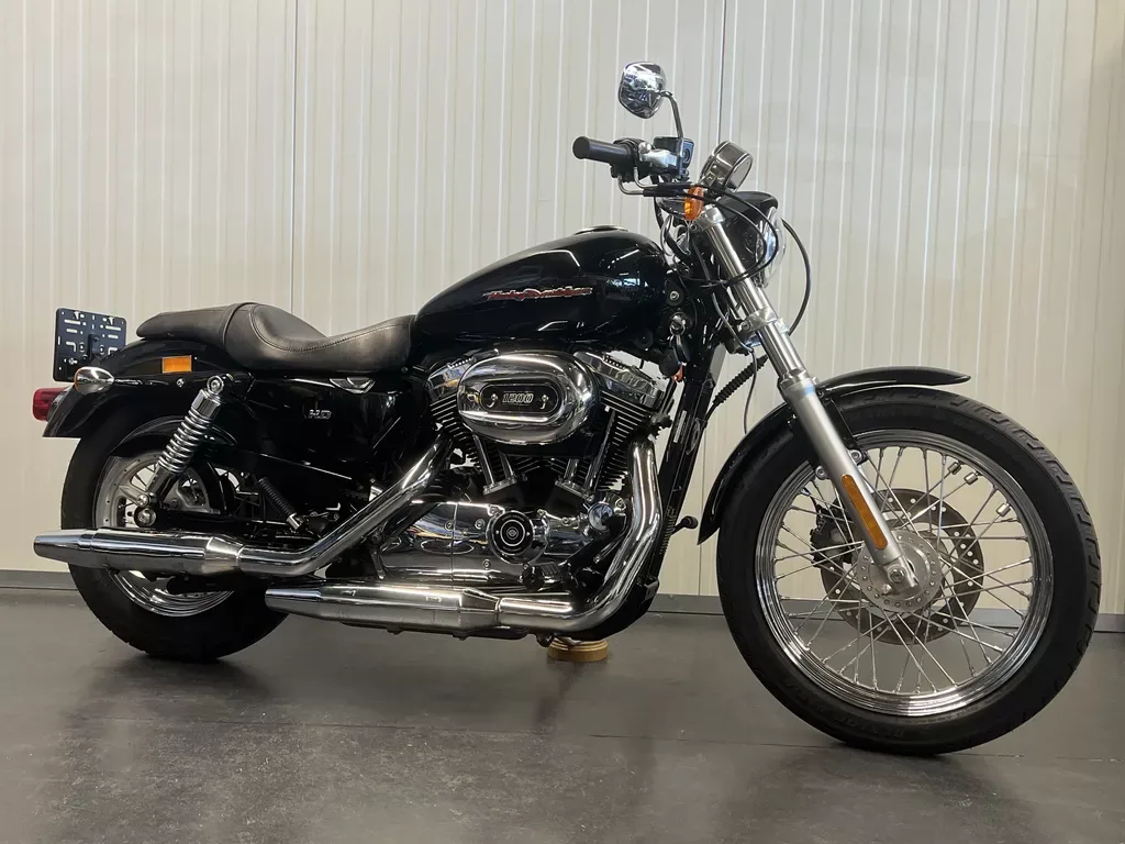 Harley-Davidson Sportster (2007) — foto 1