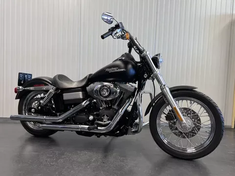Harley-Davidson Street Bob (2007) — foto 1