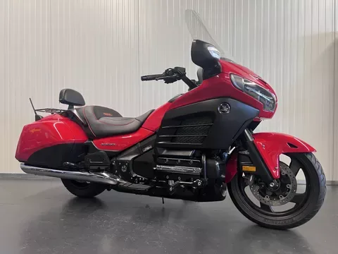 Honda GL 1800 Goldwing (2013) — foto 1