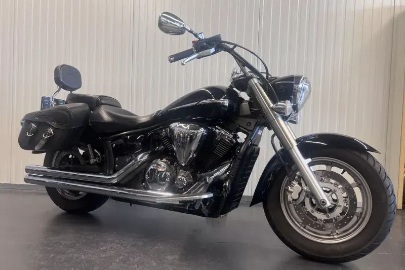 Yamaha XVS 1300 MIDNIGHT STAR (2009)