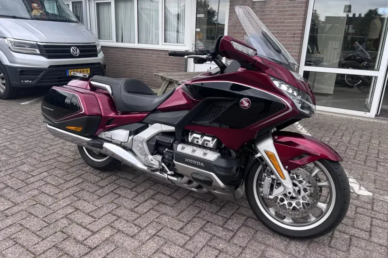 Honda GL 1800 TOUR DE LUXE BAGGER DCT (2018)
