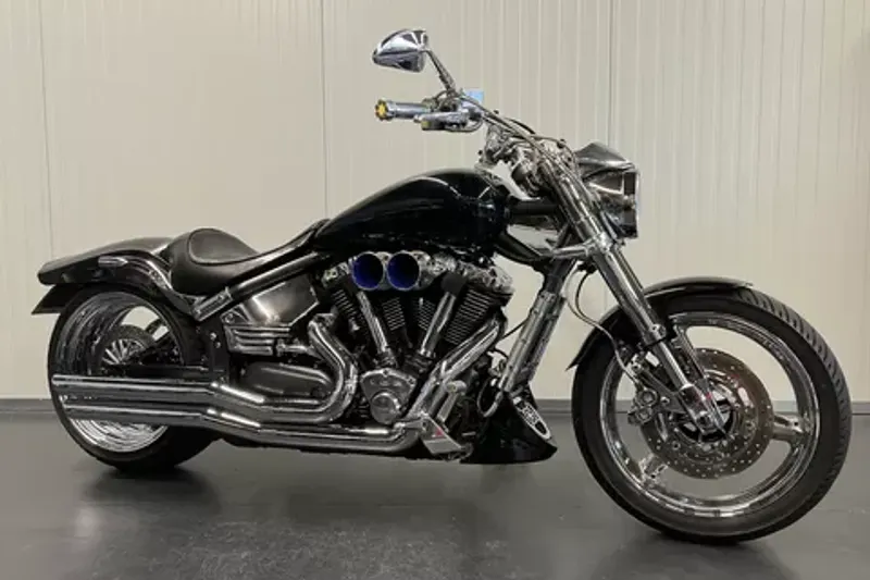Yamaha XV 1700 PC WARRIOR CUSTOM (2004)