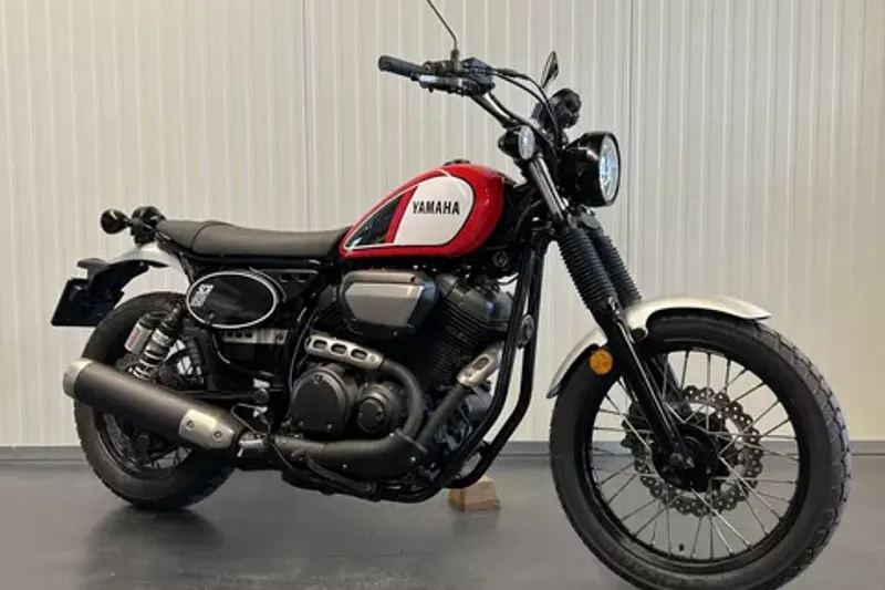 Yamaha SCR 950 (2017)