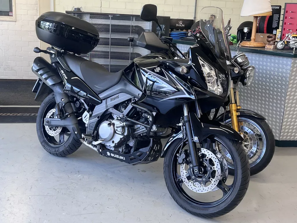Suzuki V-Strom (2010) — foto 1