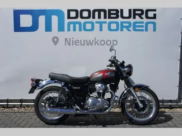 Kawasaki W800 (2024) — foto 1