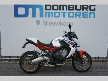 Honda CB650F (2016) — foto 1