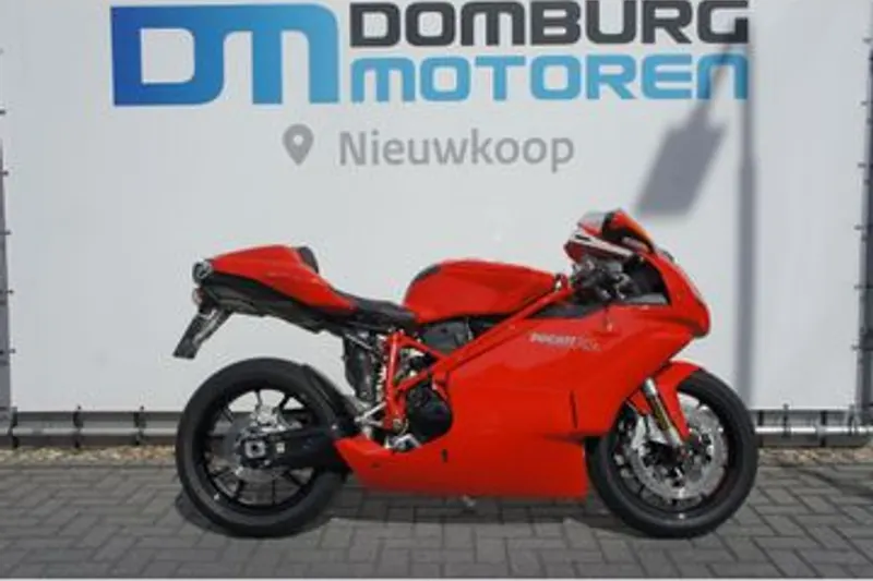 Ducati 749S (2006)