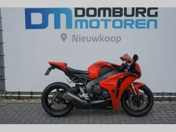 Honda CBR 1000 RR FIREBLADE (2009) — foto 1