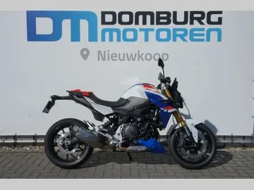BMW F 900 R (2024) — foto 1