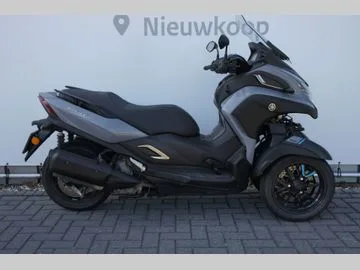 Yamaha Tricity 300 (2021) — foto 1