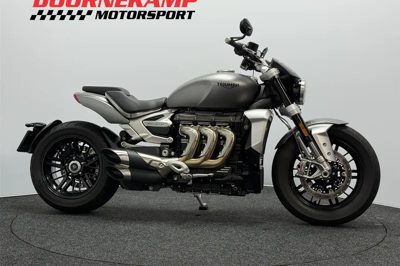 Triumph Rocket 3 R (2023)