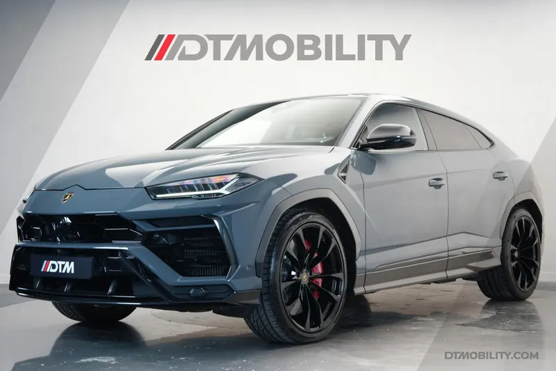 Lamborghini Urus (2022)