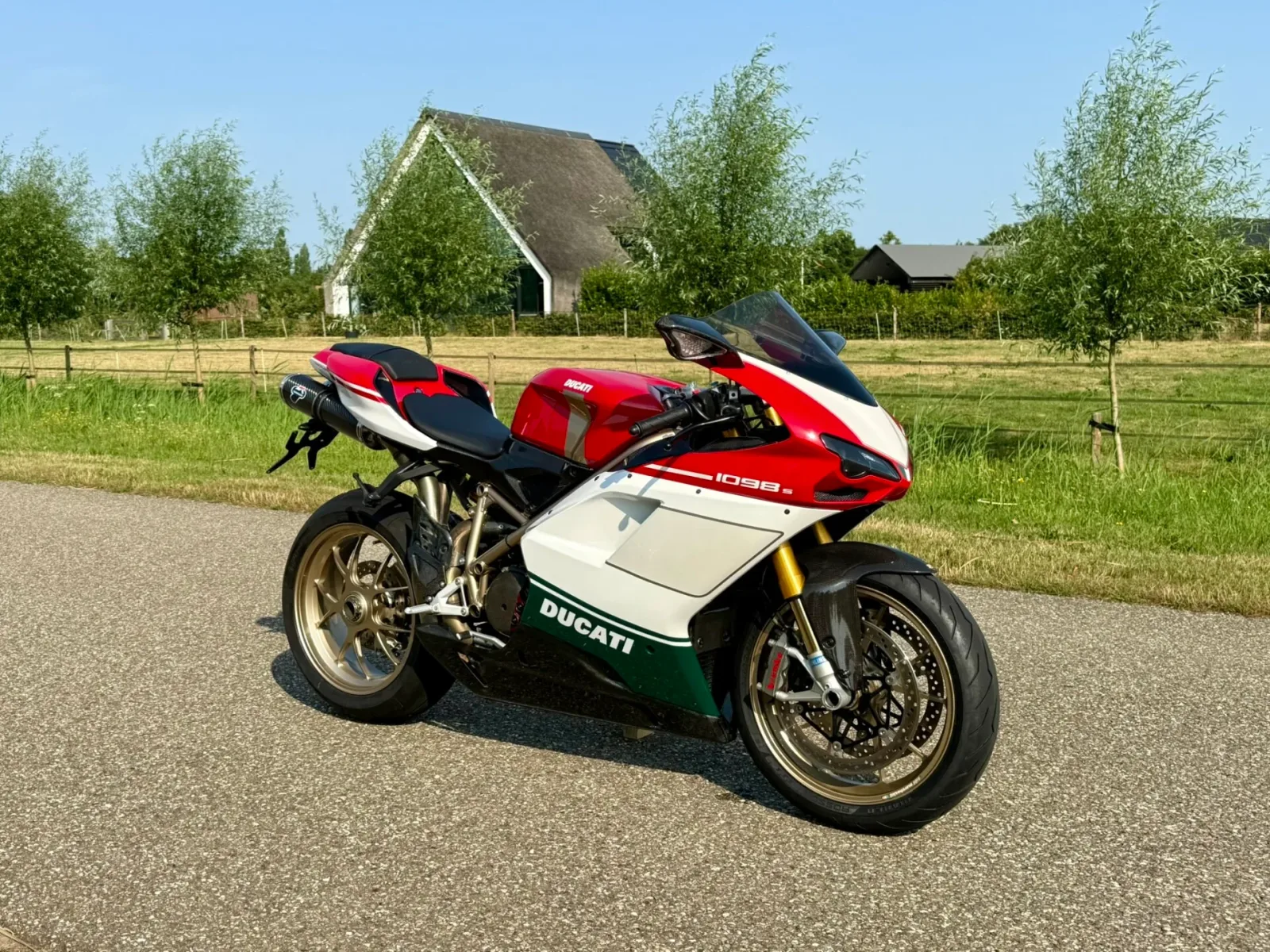 Ducati 1098 S (2007) — foto 1