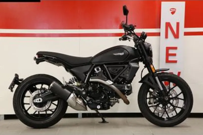 Ducati SCRAMBLER ICON Dark (2026)
