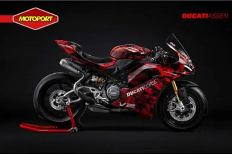 Ducati PANIGALE V2 S (2026)