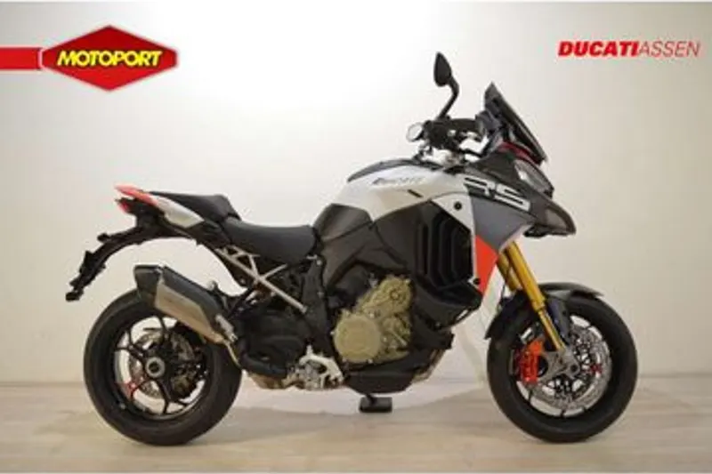 Ducati MULTISTRADA V4 RS (2026)