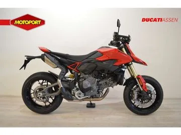 Ducati HYPERMOTARD V2 (2026) — foto 1