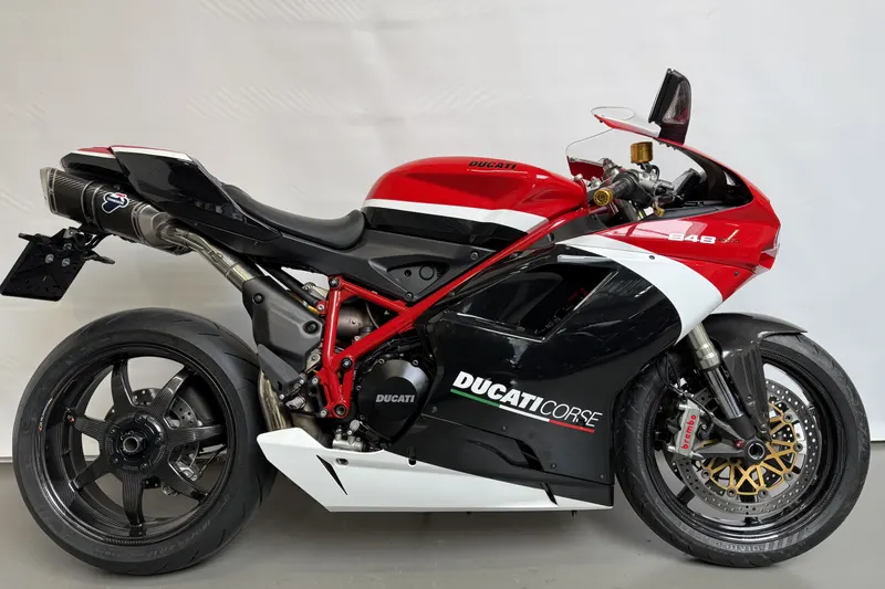 Ducati 848 EVO (2021)