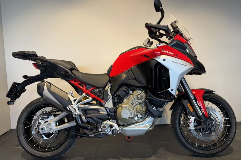 Ducati Multistrada V4S (2022)