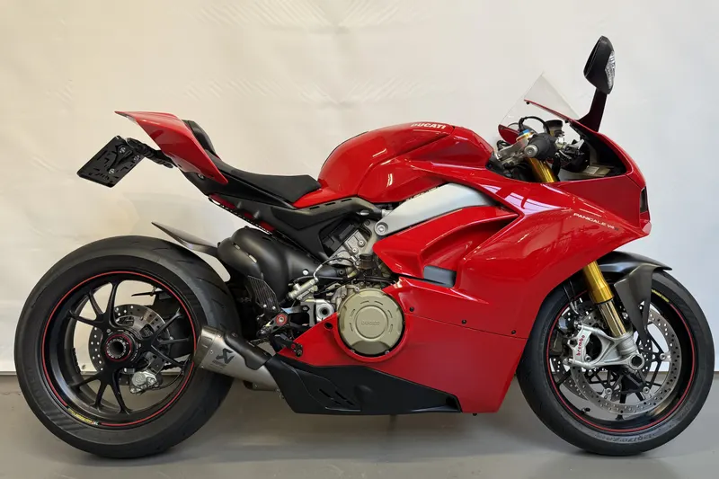 Ducati Panigale V4S (2021)