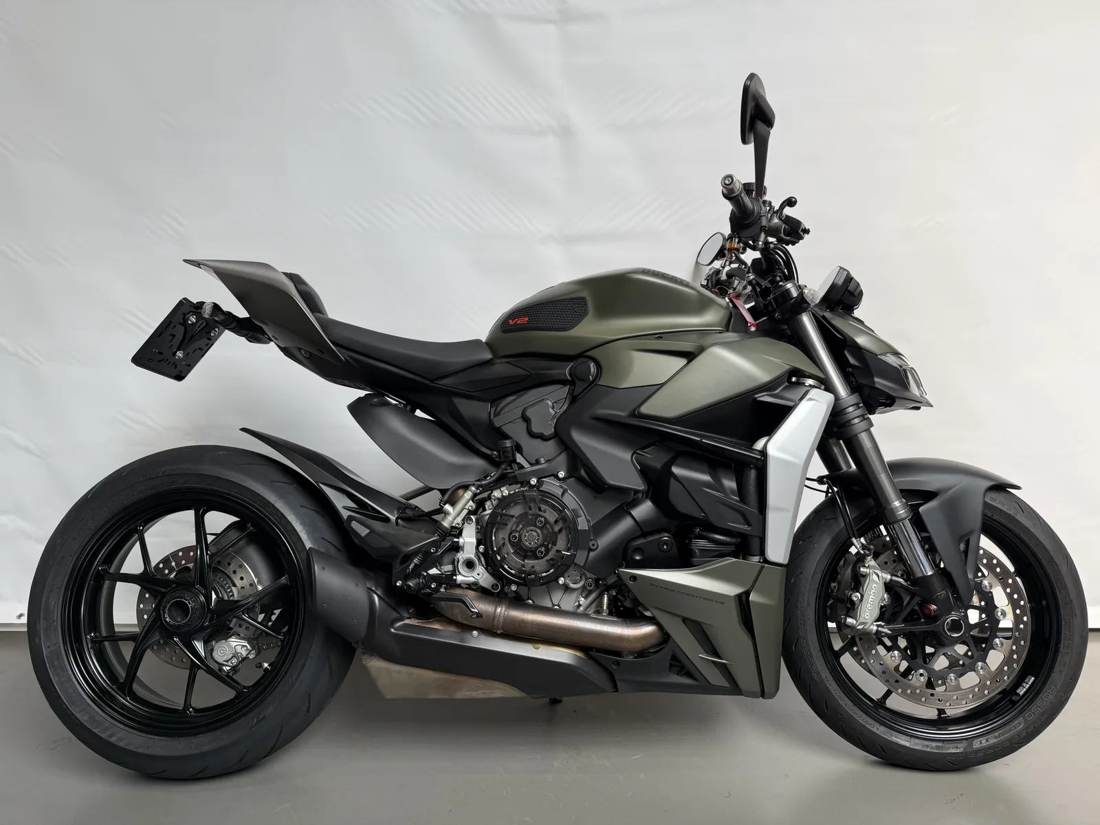 Ducati Streetfighter V2 (2022) — foto 1