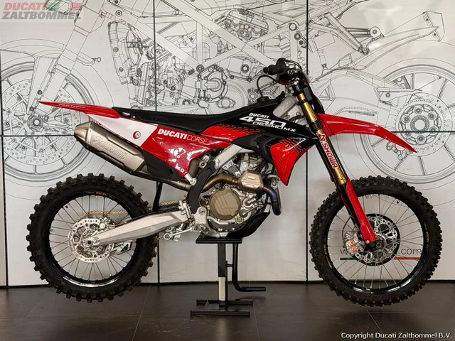 Ducati Desmo 450MX (2026) — foto 1