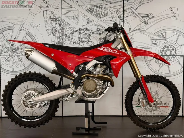 Ducati Desmo 450MX 450 MX (2026) — foto 1