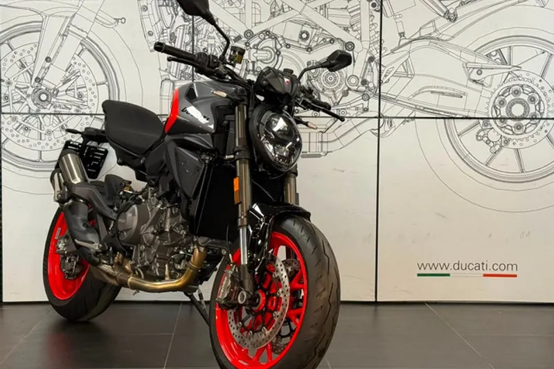 Ducati MONSTER (2026)