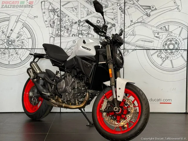 Ducati MONSTER (2026) — foto 1