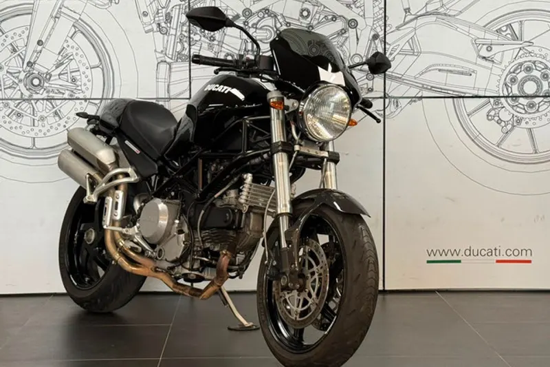 Ducati MONSTER (2007)