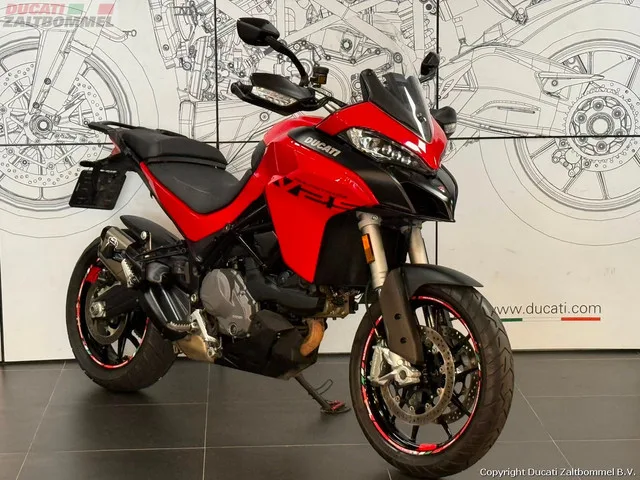Ducati Multistrada V2 S (2023) — foto 1