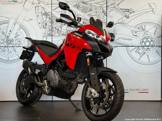 Ducati MULTISTRADA (2023) — foto 1