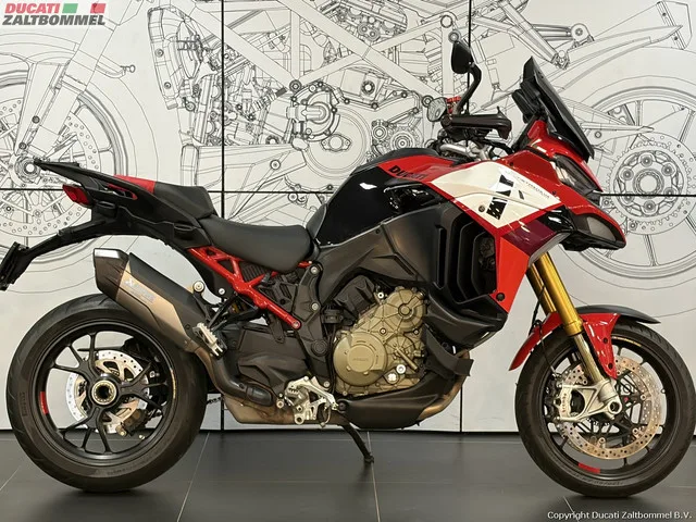 Ducati MULTISTRADA (2022) — foto 1