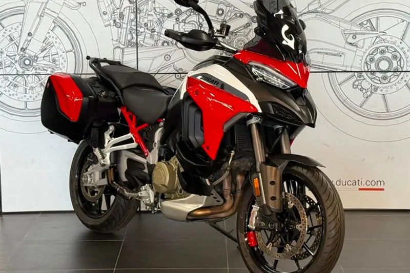 Ducati Multistrada V4 (2021)