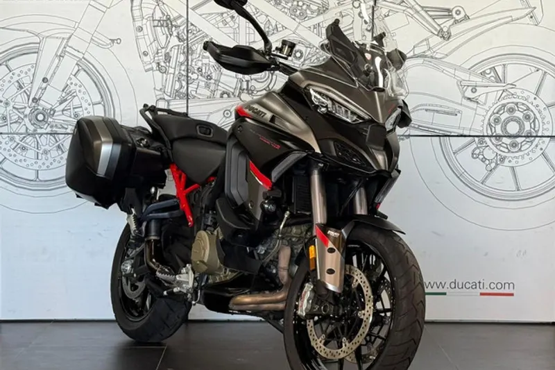 Ducati MULTISTRADA (2023)