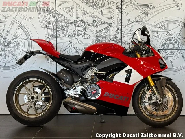 Ducati PANIGALE (2020) — foto 1