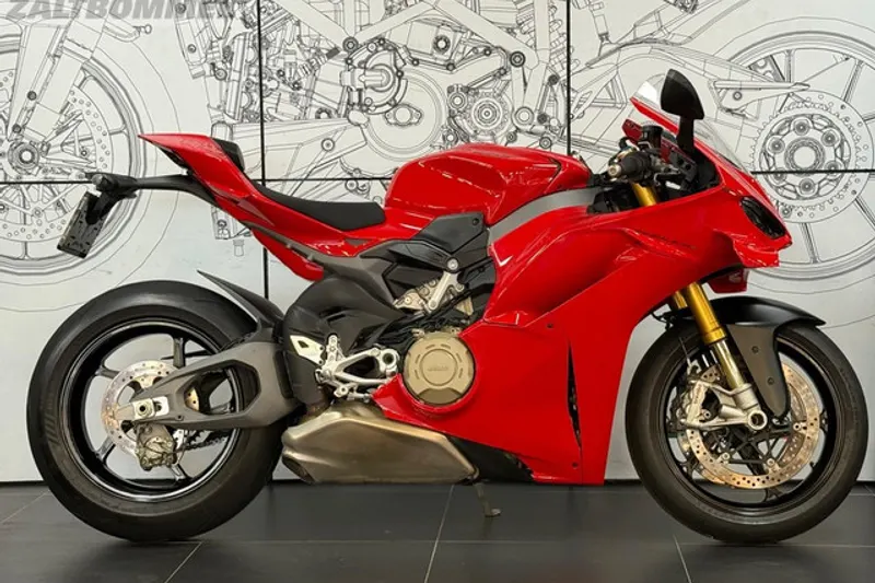 Ducati PANIGALE (2024)