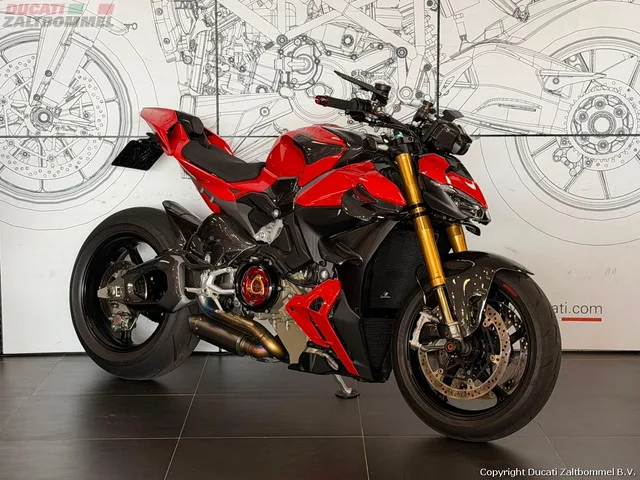 Ducati Streetfighter V4S (2025) — foto 1