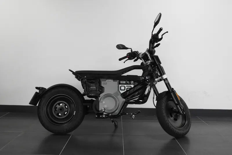 BMW CE 02 (2025)