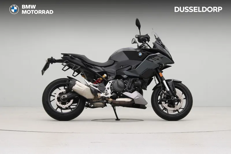 BMW F 900 XR (2024)
