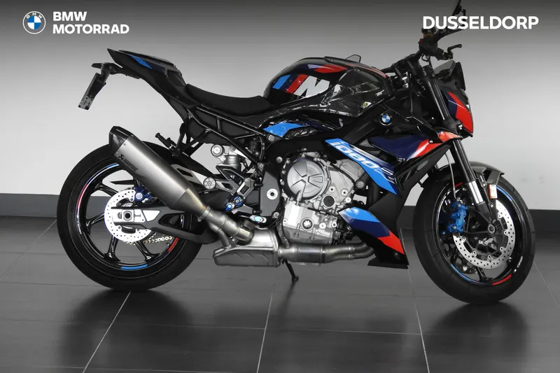 BMW M 1000 R (2023)