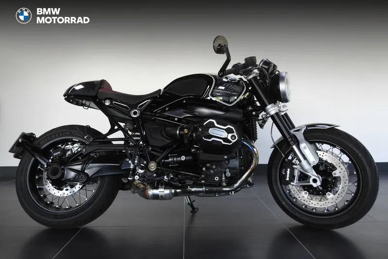 BMW R nineT (2023)