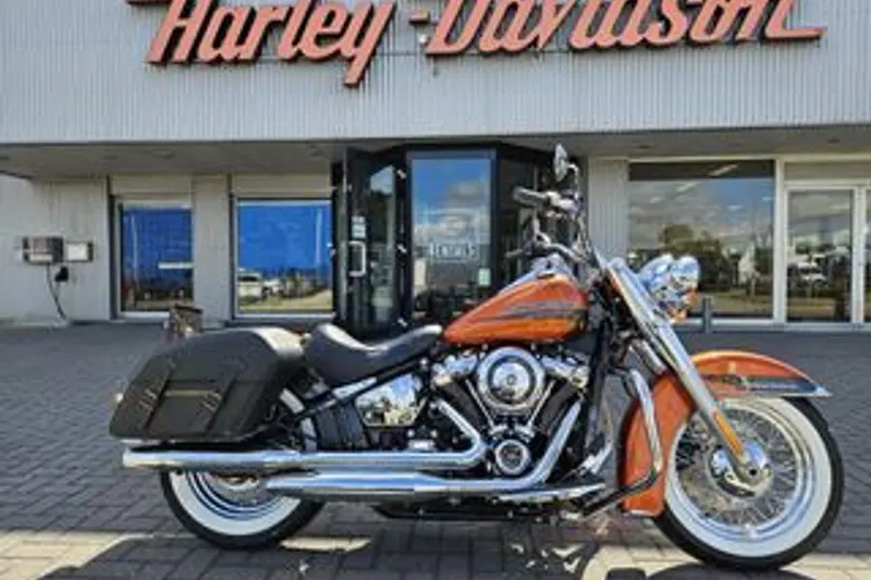Harley-Davidson Deluxe (2020)