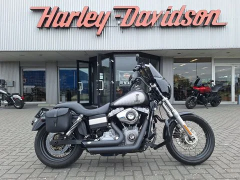 Harley-Davidson Street Bob (2009) — foto 1