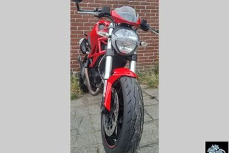 Ducati 796 Monster (2012)